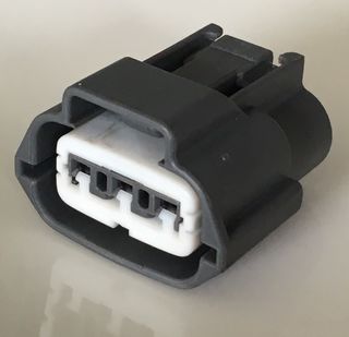 Engine Management Plug - 3 Pin