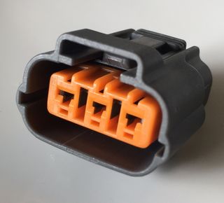 Engine Management Plug - 3 Pin pre-wire