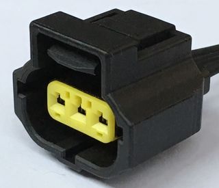 Engine Management Plug - 3 Pin pre-wire