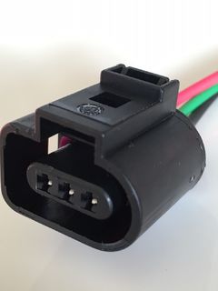 Engine Management Plug - 3 Pin pre-wire