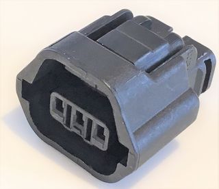 Engine Management Plug - 3 Pin