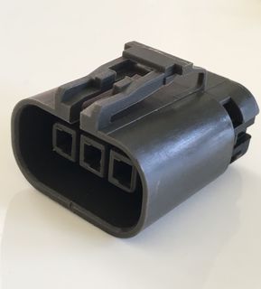 Engine Management Plug - 3Pin Pre wired