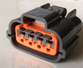 ALT Plug suits Hitachi