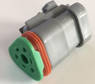 DT Series, with roll crimp terminals. Male Housing/Female terminals
