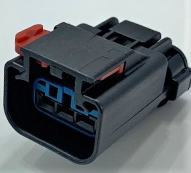 Engine Management Plug - 3 Pin