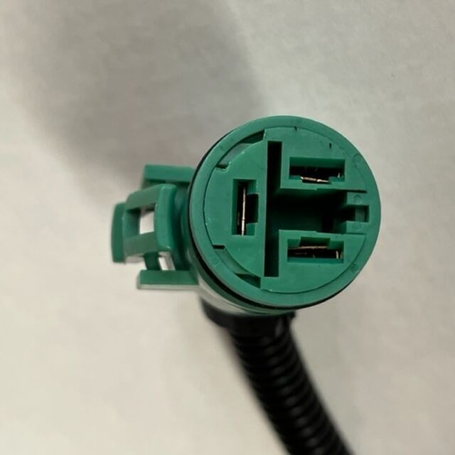 Brand new wiring adaptor plug