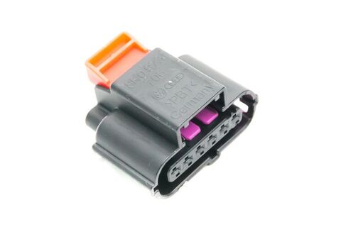 Engine Management Plug - 6 Pin