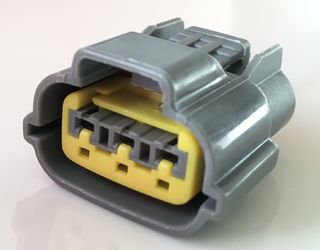 Engine Management Plug - 3 Pin pre-wire