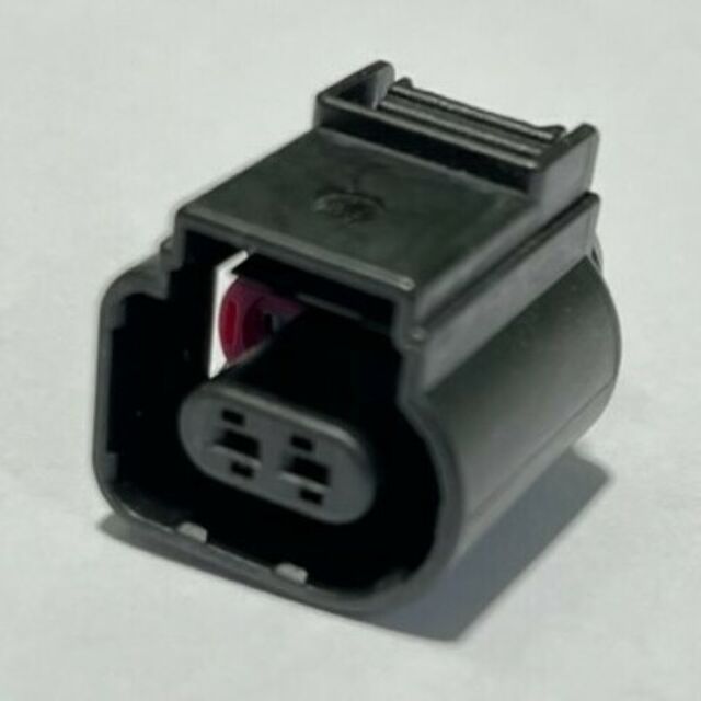Engine Management Plug - 2 Pin