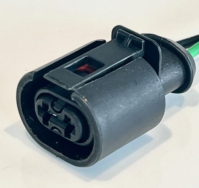 Engine Management Plug - 2 Pin pre-wired